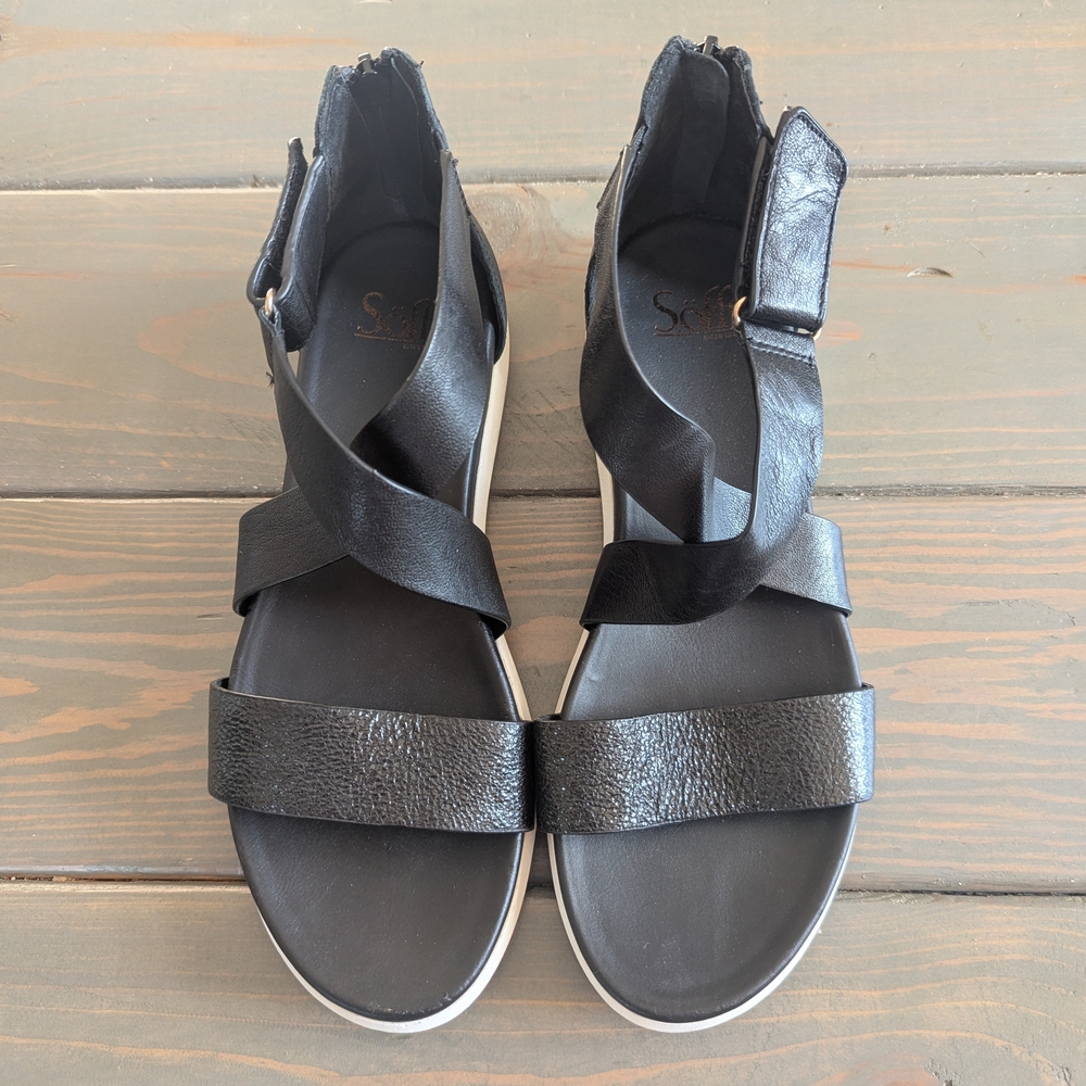 Sofft Black Leather Strappy Sandals Size 9.5 Back Zip Comfort